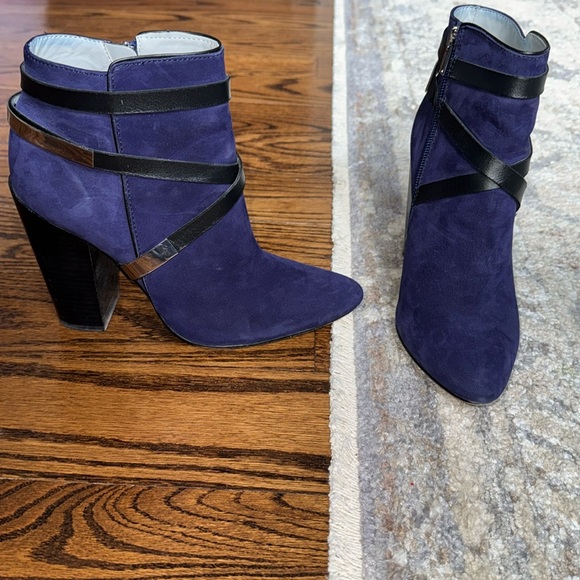 Calvin Klein purple high heeled boots - Picture 1 of 6
